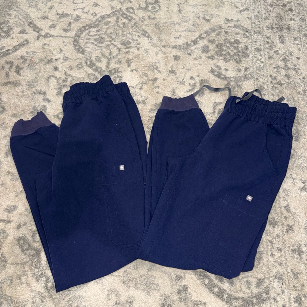 Uman Relaxed Jogger Scrub Pants